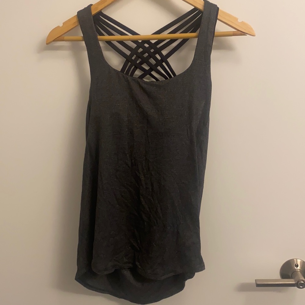 Lululemon built in bra workout top